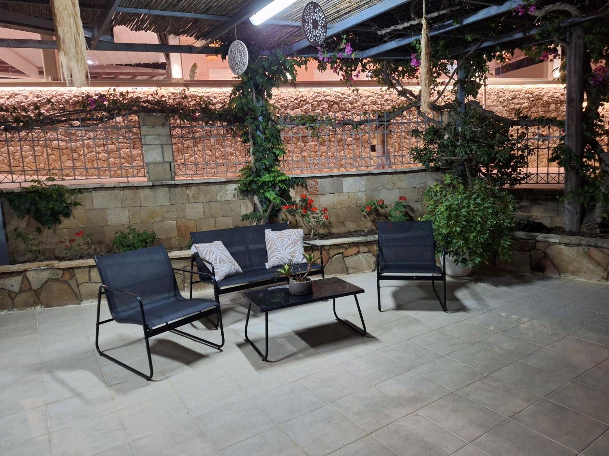 Pounedes Luxury Suites Πεύκος Δωμάτιο φωτογραφία